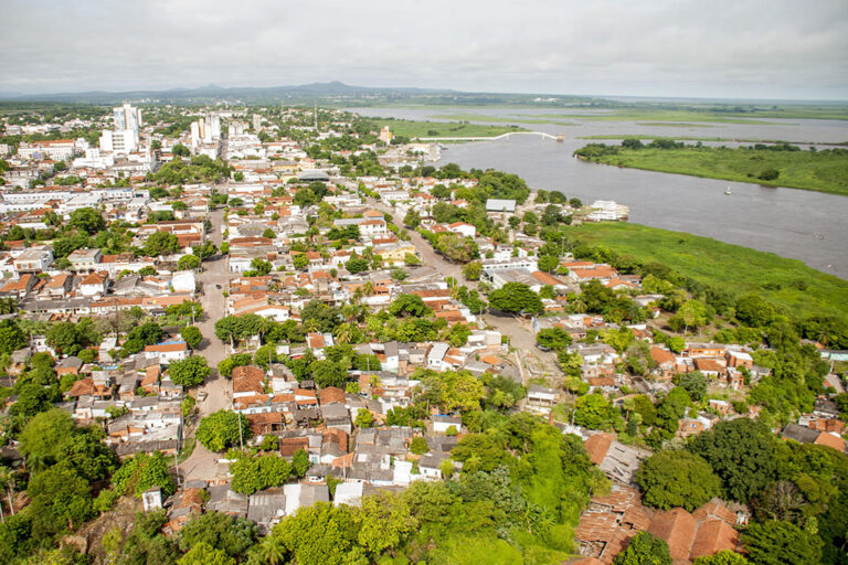 Corumbá Lança Curso sobre Relações Étnico-Raciais com Aula Pública no Mirante do Porto