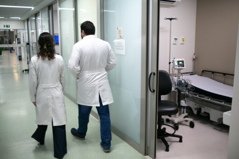 Custos de Planos de Saúde Crescem Acima da Inflação e Afetam Atendimento em 2026