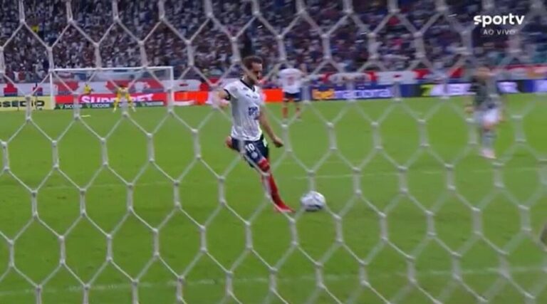 Everton Ribeiro Celebra 37 Anos com Números Impressionantes no Bahia Everton Ribeiro Celebra 37 Anos com Números Impressionantes no Bahia