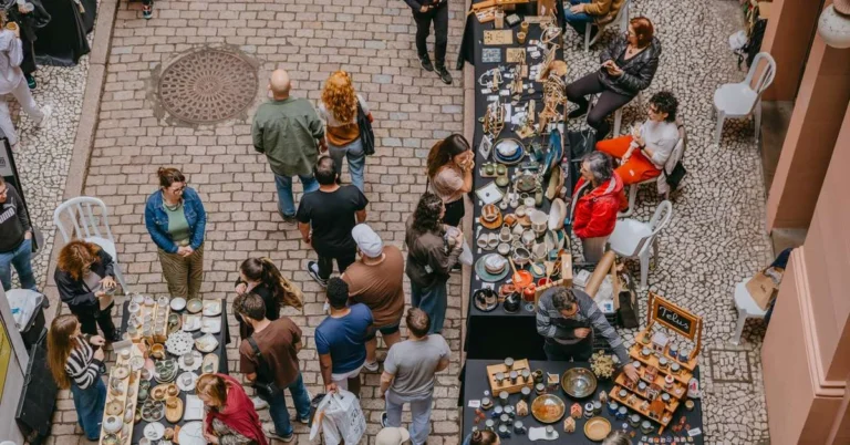 Feira Movimento Criativo: Um Encontro de Talentos na Casa de Cultura Mario Quintana