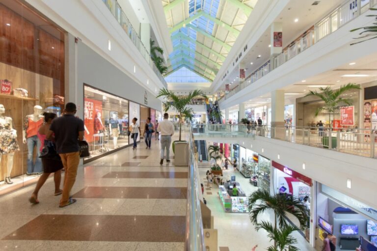 Feriado do Dia do Trabalhador em Salvador: O que Funciona e O que Não Funciona