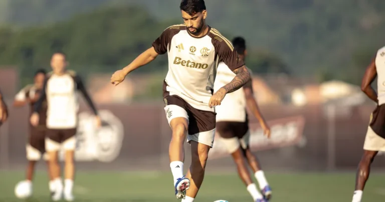 Flamengo e Bahia: Confronto Decisivo no Brasileiro Neste Domingo