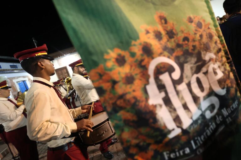 Governo da Bahia Lança Campanha Publicitária para Incentivar a Leitura e o Conhecimento