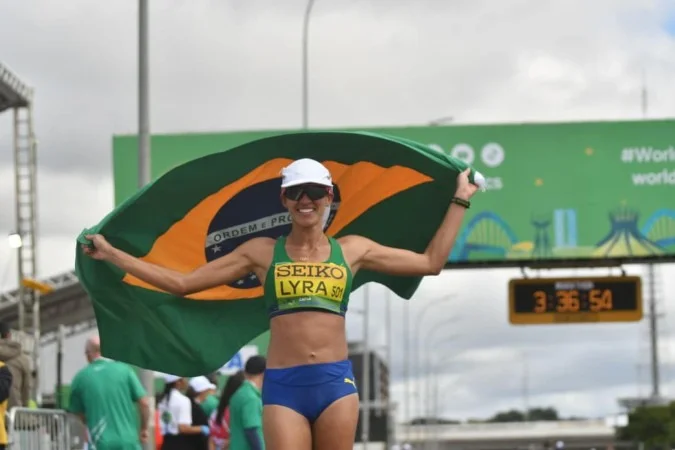 Histórico Bronze: Brasil Brilha no Mundial de Marcha em Brasília Histórico Bronze: Brasil Brilha no Mundial de Marcha em Brasília