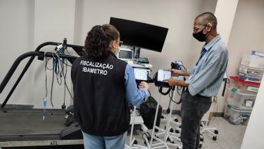 Ibametro Aumenta Fiscalização de Equipamentos de Saúde na Bahia em Ação Especial Ibametro Aumenta Fiscalização de Equipamentos de Saúde na Bahia em Ação Especial