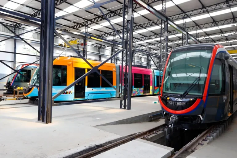 Integração do VLT de Salvador com Metrô Promete Facilitar Mobilidade na Cidade Integração do VLT de Salvador com Metrô Promete Facilitar Mobilidade na Cidade