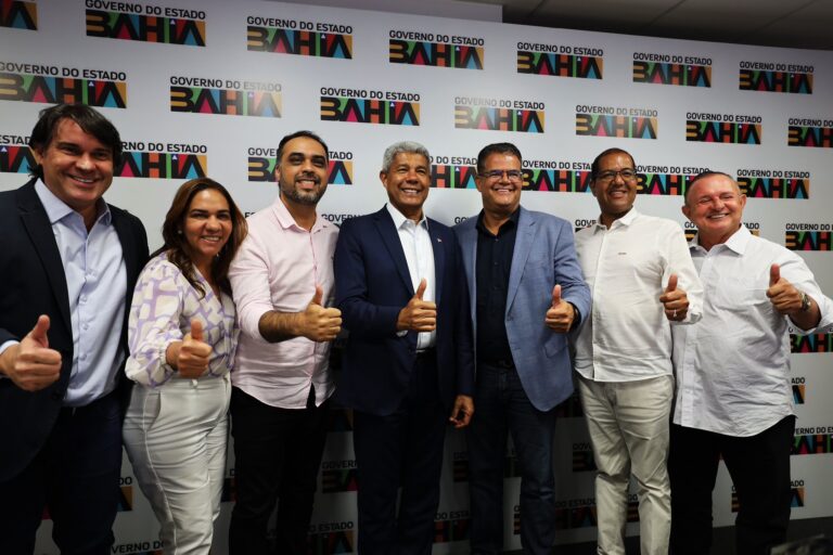 Jerônimo Rodrigues conquista novos apoios e alerta oposição na Bahia