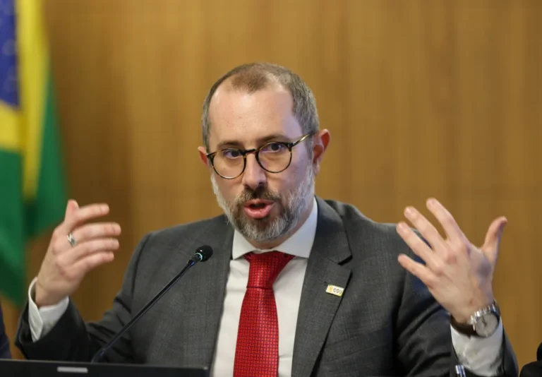 Operação Tambuatá: PF e CGU Investigam Desvio de Recursos em Serrinha, Bahia