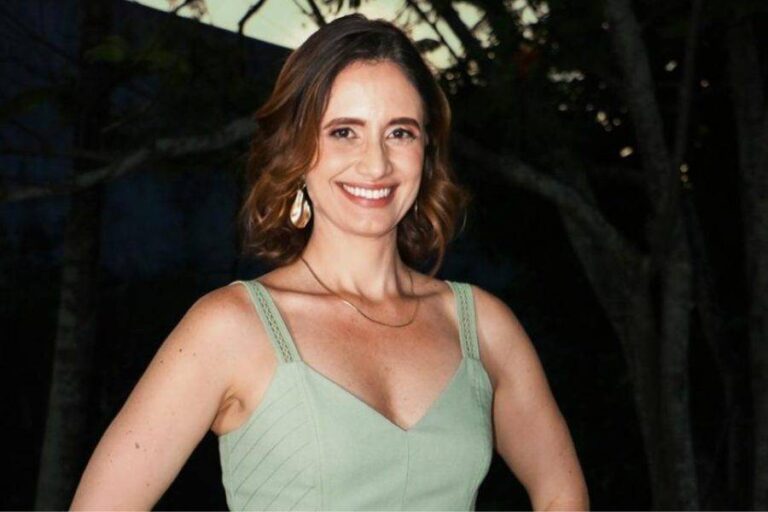 Pré-Lançamento de Livro com 26 Autores Autistas na Bienal do Livro da Bahia