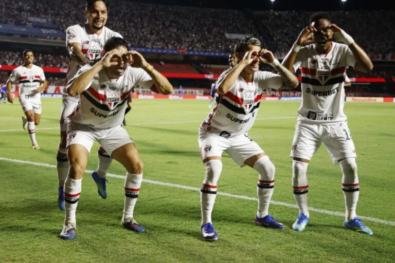 São Paulo Brilha com Goleada sobre o Cruzeiro e Assume a Vice-Liderança do Brasileirão