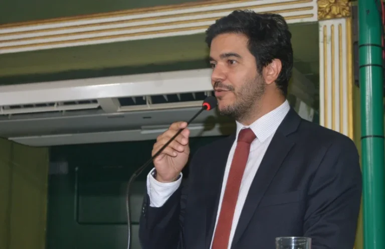 Vereador Propõe Proibição de Cadastro de Veículos em Shoppings de Salvador