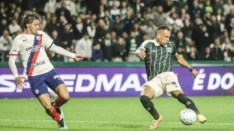 Coritiba vence Bahia no Couto Pereira e encerra dois jejuns importantes