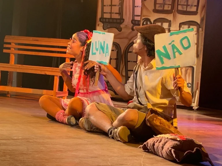 ‘A Menina Que Roubava Lixo’ Volta ao Teatro Módulo para Reflexões sobre Sustentabilidade