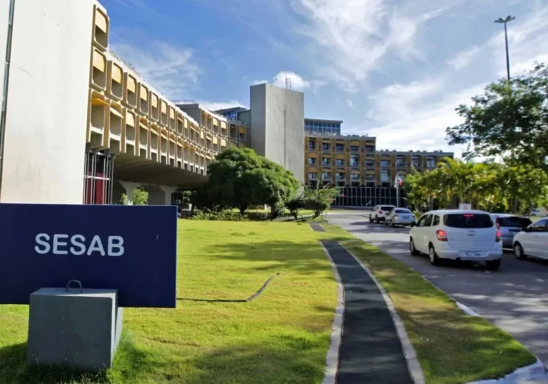 Bahia Convoca 358 Profissionais de Saúde em Processo Seletivo