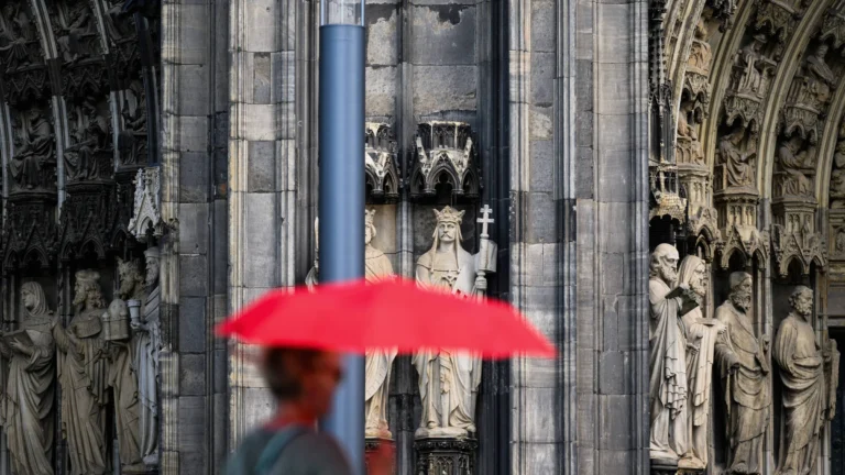Onda de Calor Extrema atinge Europa Oriental com Recordes Históricos de Temperatura