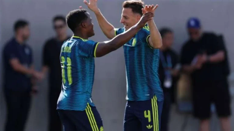 Colômbia supera Jordânia com dois gols decisivos de Jhon Arias em amistoso preparatório