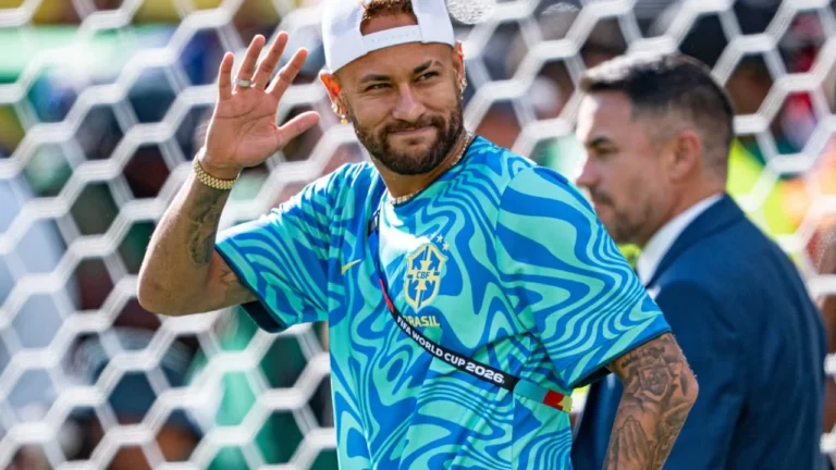Vampeta critica convocação de Neymar para Copa do Mundo 2026: ‘Não tem condição física’ Vampeta critica convocação de Neymar para Copa do Mundo 2026: 'Não tem condição física'