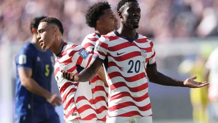 Uefa Repudia Decisão da Fifa de Anular Cartão Vermelho de Balogun na Copa do Mundo